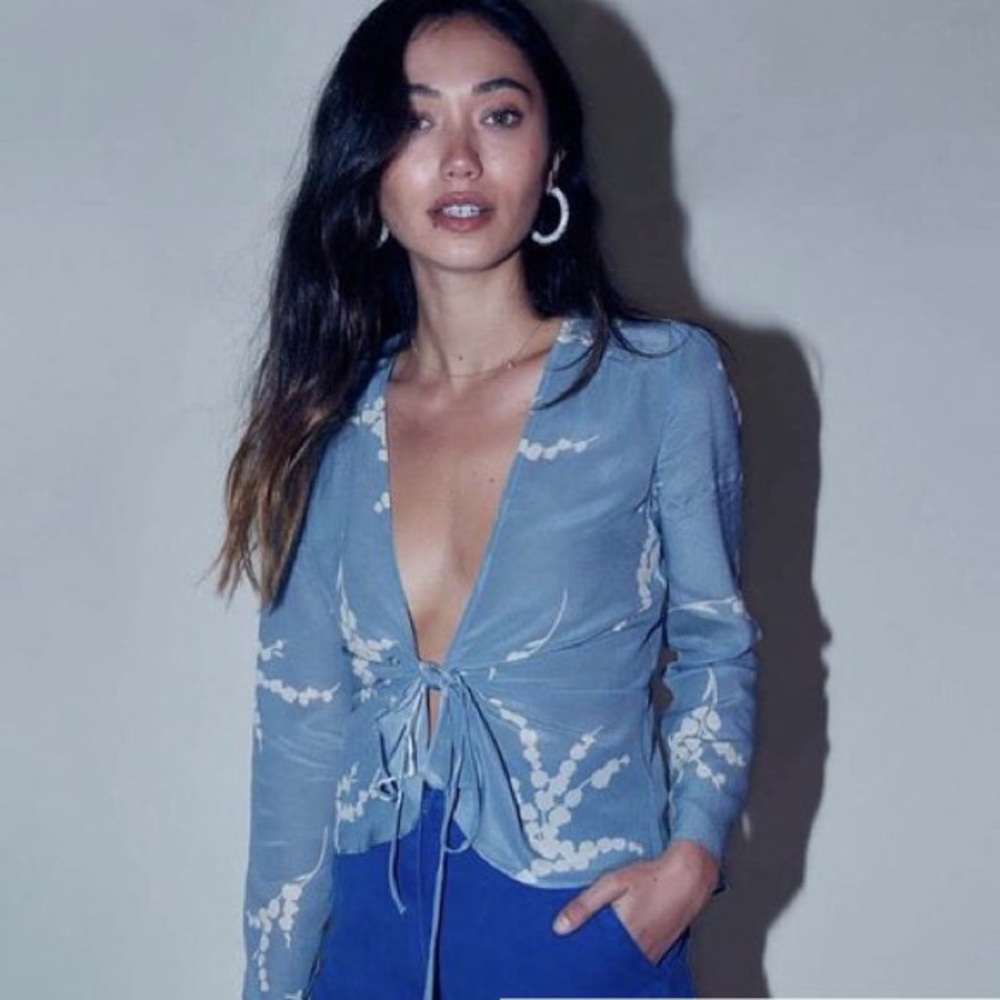 Brand NWT Realisation Par Stevie Top in Summer Loving Blue